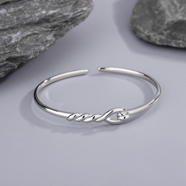 Knotted Bracelet Hollow-out Wrapped Design Simple And Stylish Versatile - Image 2
