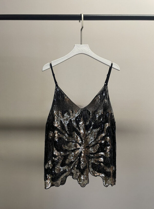 Versatile T-shirt Camisole Slimming Top For Women - Image 10
