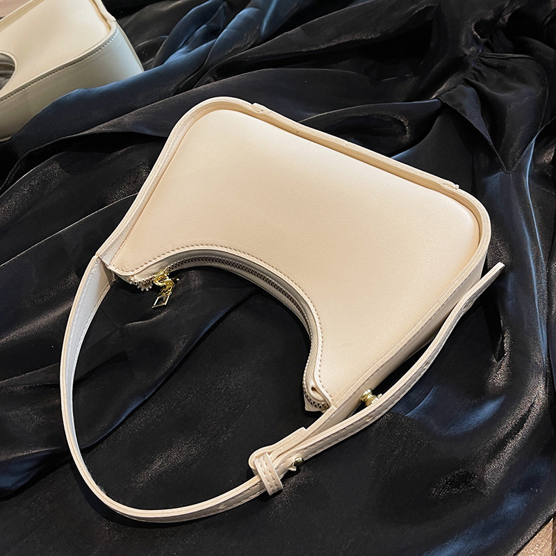 Versatile Handheld White Shoulder Bag - Image 11