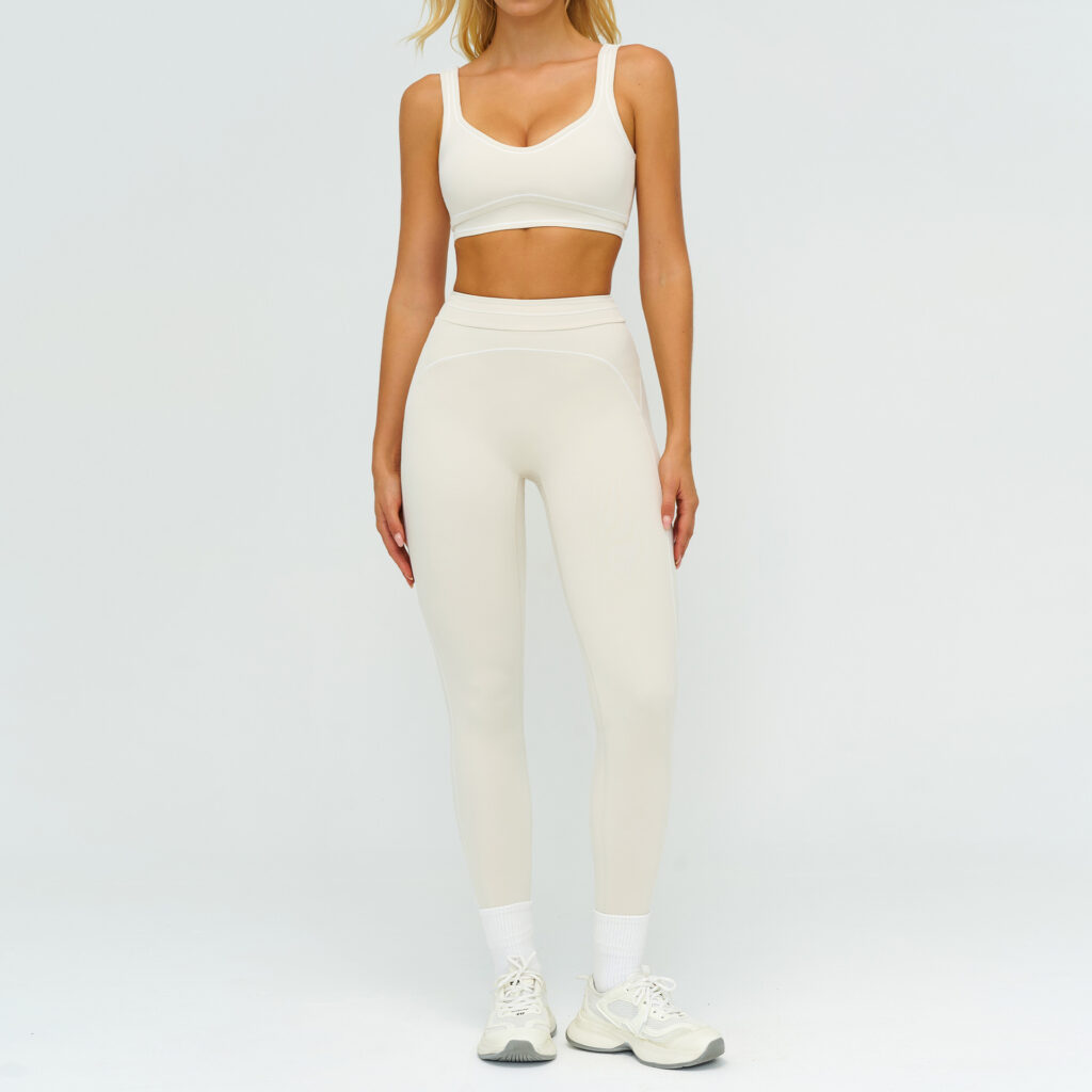 Contrast-color Brushed Yoga Set With Dual Shoulder Straps