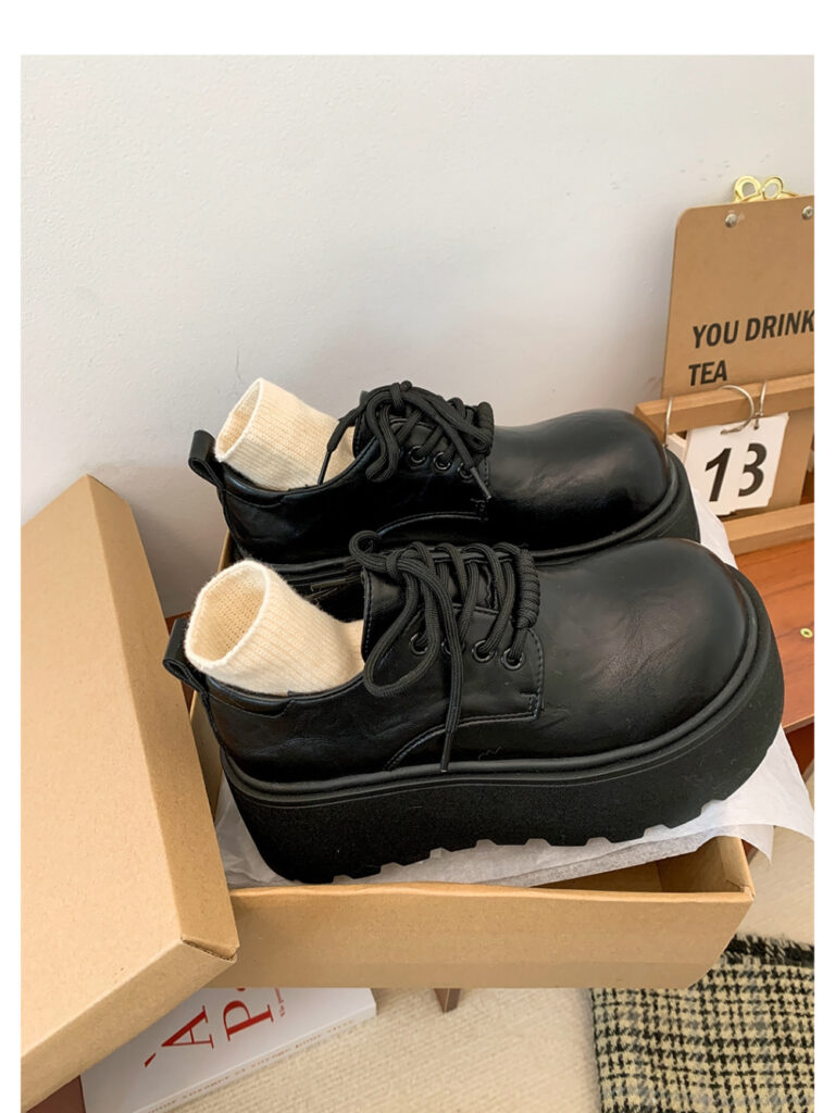 Women's Thick-Soled Retro British-Style Lace-Up Casual Shoes