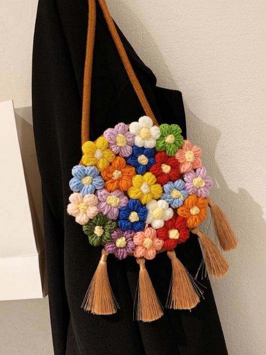 Ethnic Fluffy Bag For Women, Fashion Trend, Floral Small Round Bag, Stylish And Versatile, Can Be Worn On One Shoulder Or Cross-body - Image 8