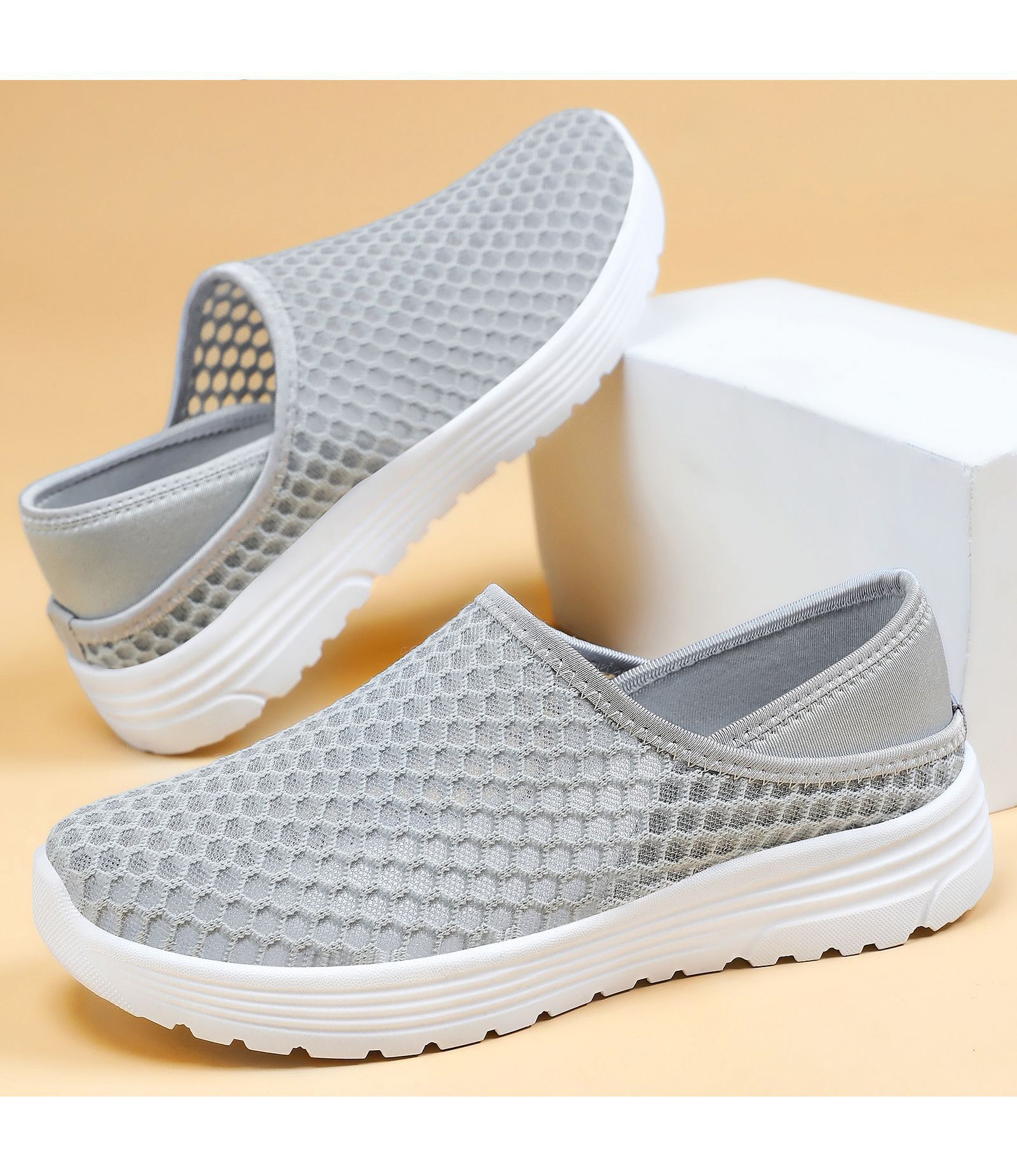 Large Size Lightweight Breathable Mesh Hole Half Slippers - Image 15