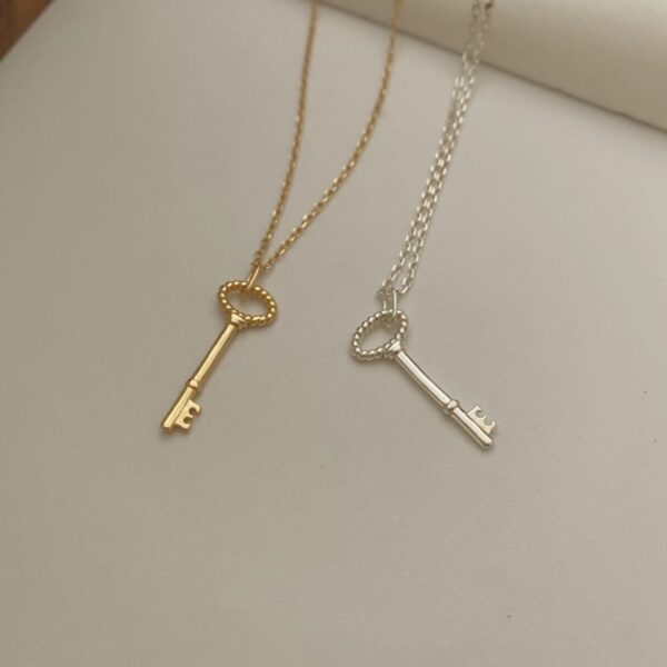 Women's Simple All-Match Key Pendant Necklace - Image 7