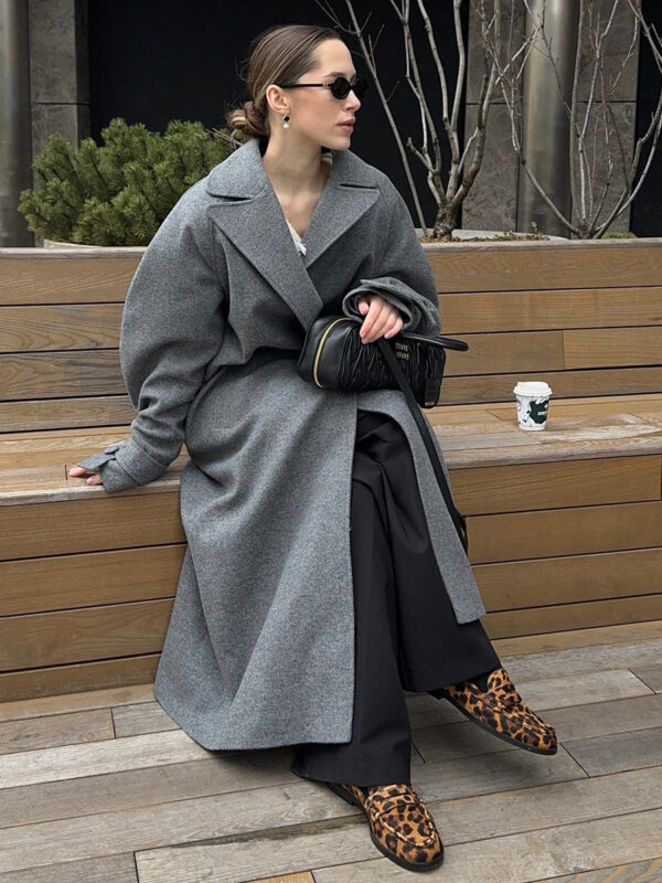 Fashionable Commuter-Style Lapel-Collar Split Loose Long Coat - Image 10