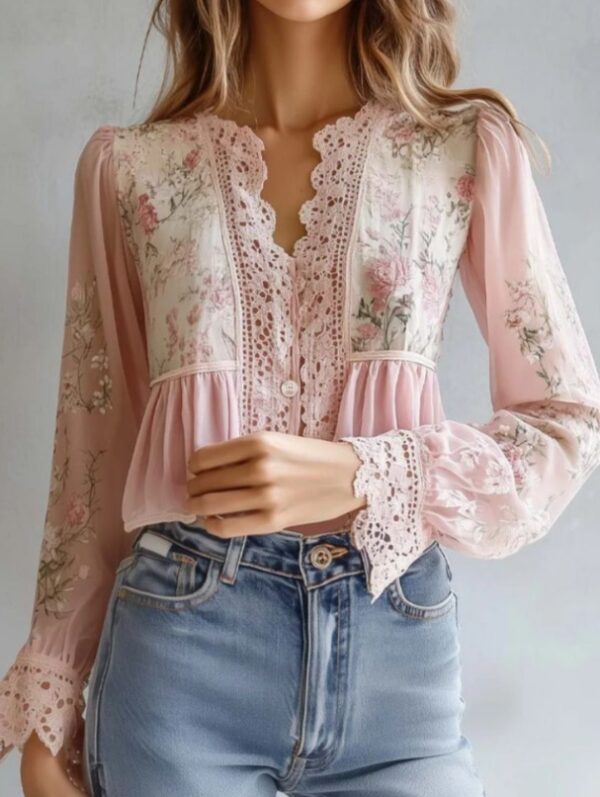 French-style Soft Floral Lace Long-sleeved Top - Image 3