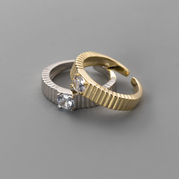 Korean-style Minimalist Vertical-stripe Zircon Ring - Image 4