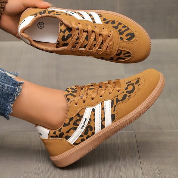 European And American-style Retro Color-Block Sneakers - Image 11