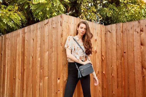 Loveable Crossbody - Image 3