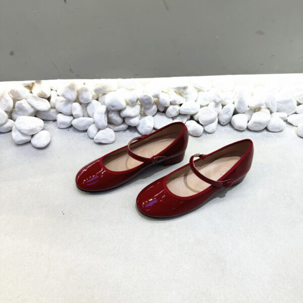 Round-toe Strap-detail Red Chunky-heel Mary Jane Shoes - Image 4