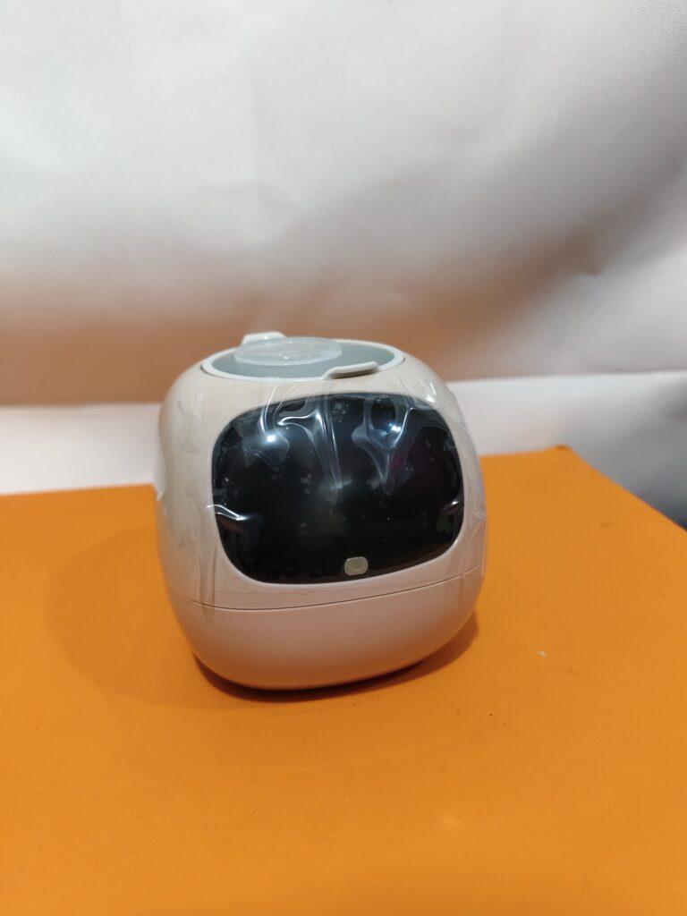 Smart Planter Endless Fun Over 49 Rich Expressions 7 Smart Sensors And AI Chips Make Raising Plants Easy And Fun