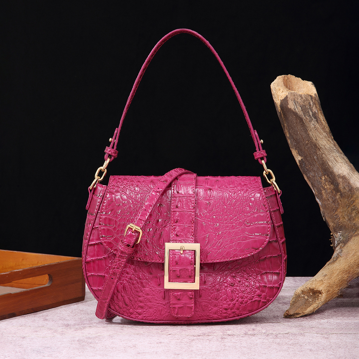 Handheld armpit crossbody baguette women's bag - Image 5