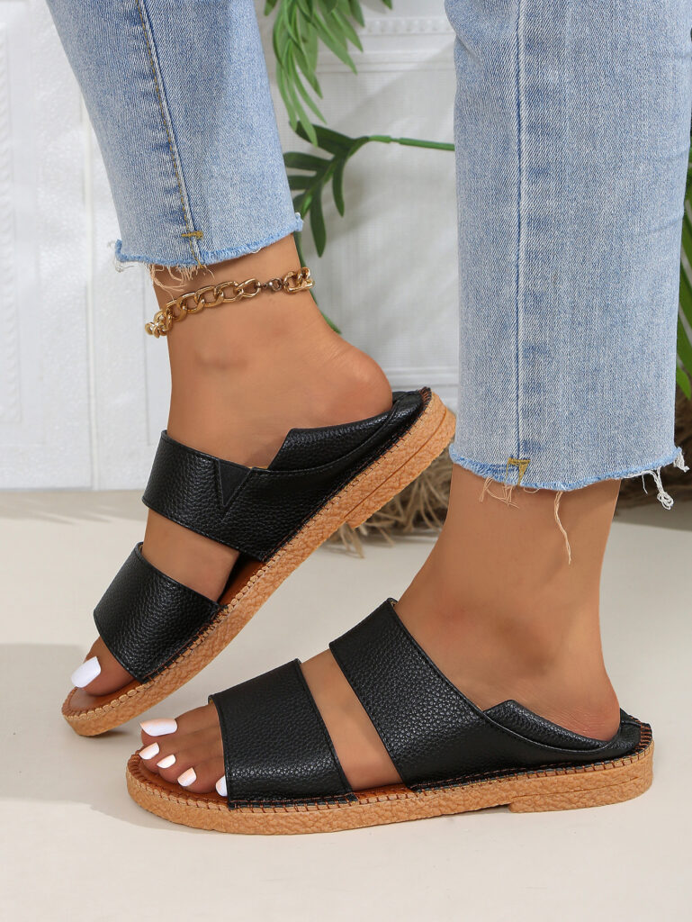 New Fairy-style Flat Soft Soled Sandals