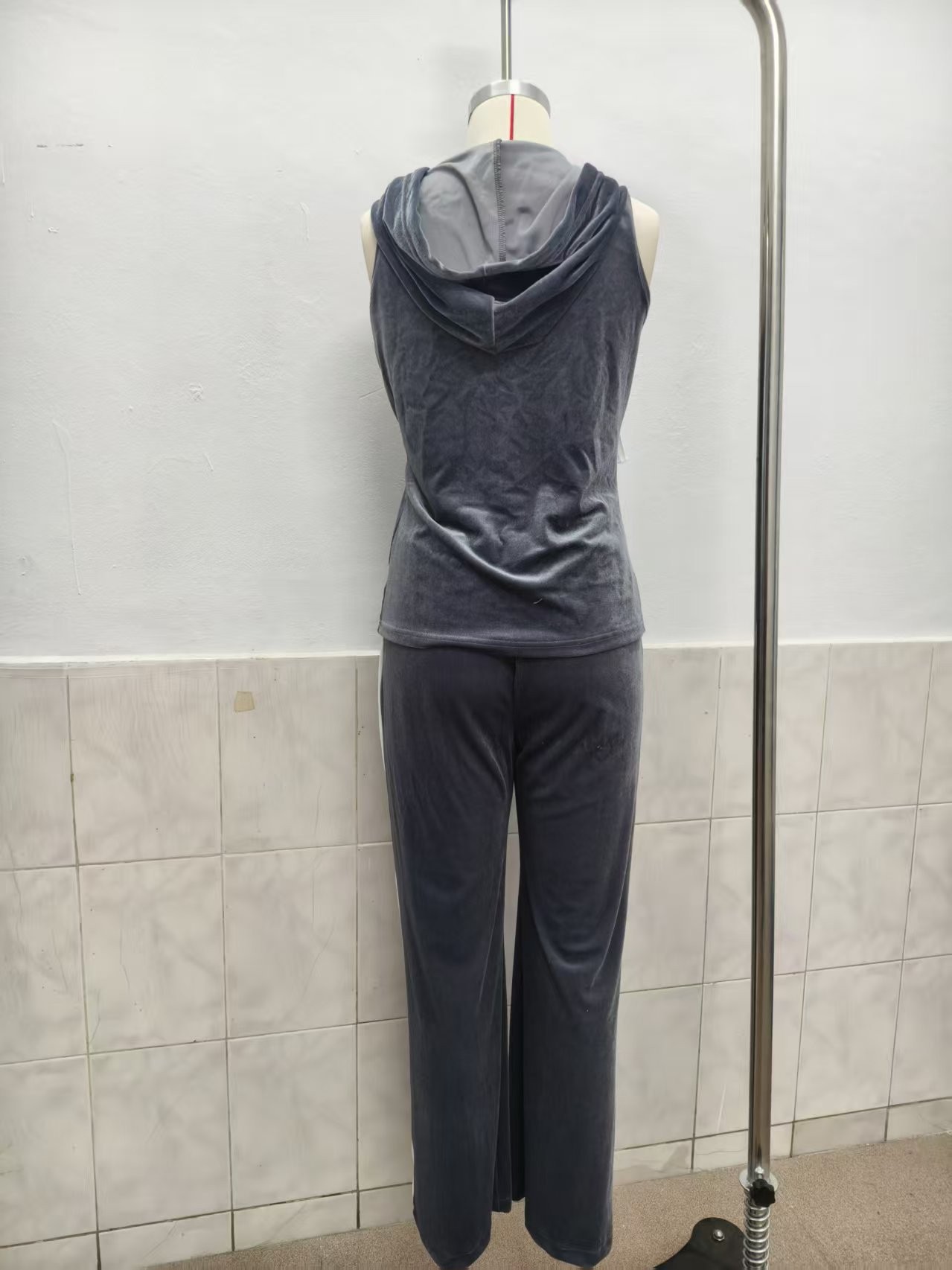 Velvet Womens Fashion Wide-Leg Pants Sports Suit - Image 18