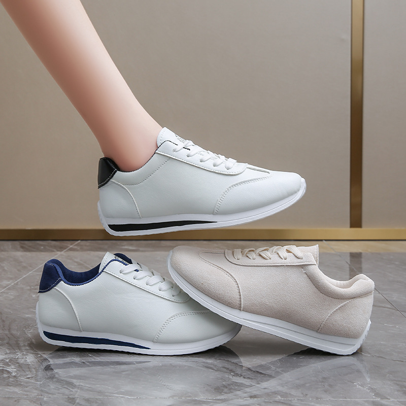 Plus-size Women's Leather Lace-up Casual Sneakers
