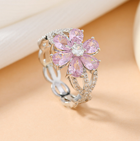 Copper-inlaid Cherry-blossom-pink Water-drop Zircon Flower Ring - Image 3