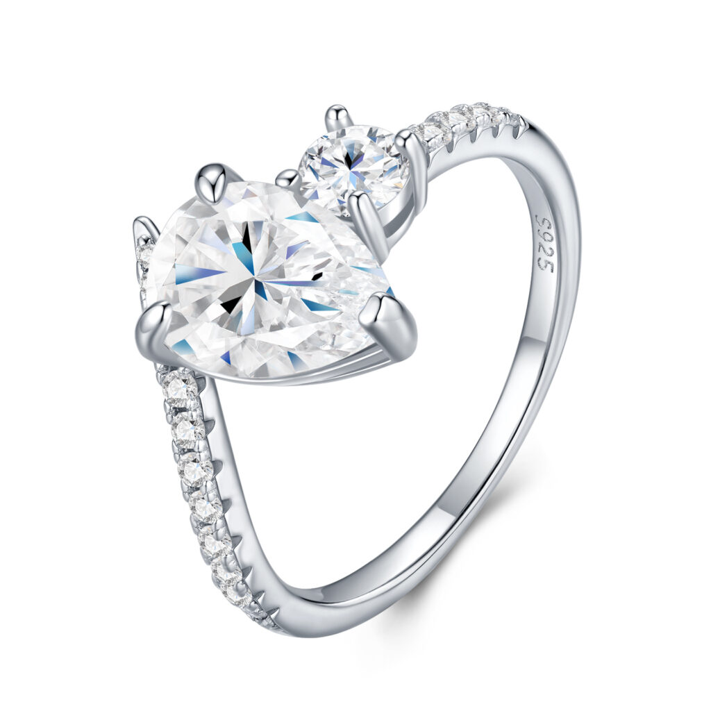 Engraved With Top-quality Moissanite, This Luxurious And Fashionable Minimalist Jewelry Set Features Exquisite Silver Accessories For Ladies. Made Of S925 Silver With Electroplated Platinum.