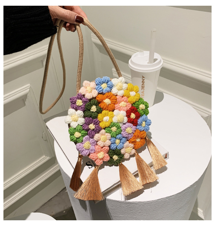 Ethnic Fluffy Bag For Women, Fashion Trend, Floral Small Round Bag, Stylish And Versatile, Can Be Worn On One Shoulder Or Cross-body - Image 24