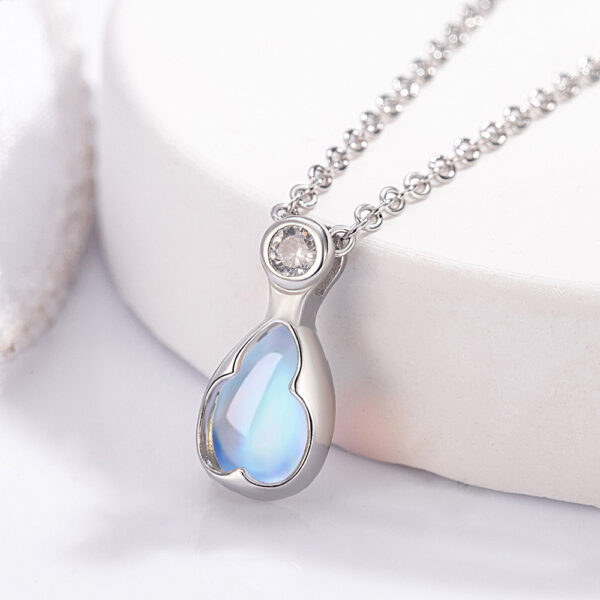 Simple And Stylish Teardrop-shaped Necklace For Women - Image 5