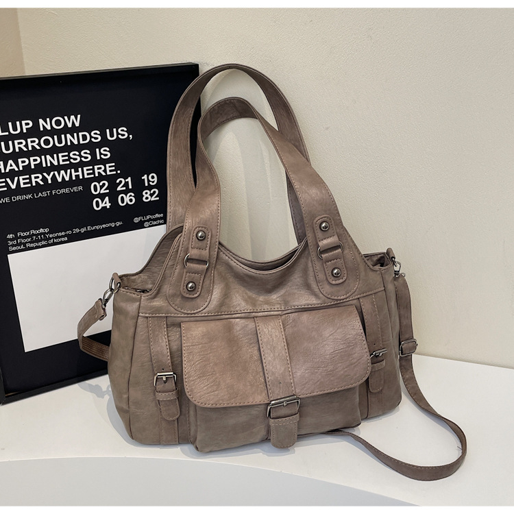 Casual Retro Versatile Handheld Travel Bag - Image 37