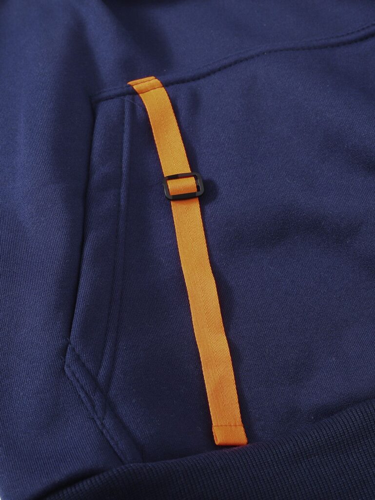 New Fallwinter Mens Fleece-lined Hoodie