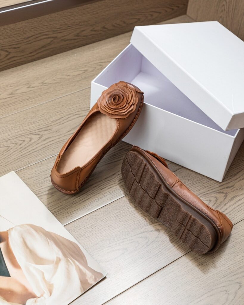 Women's Leather Low-cut Slip-on Pumps