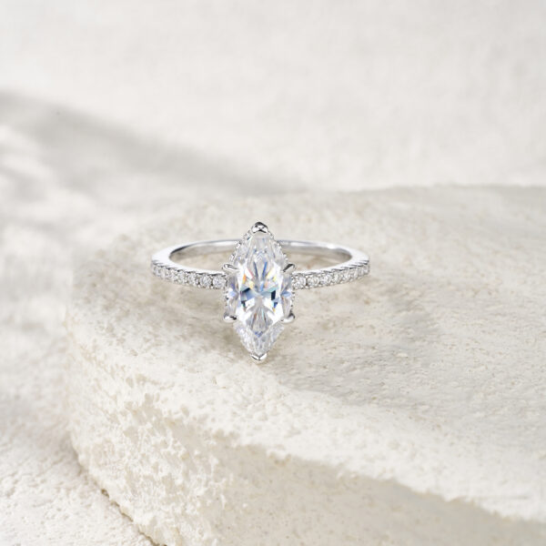 Engraved With Top-quality Moissanite, This Luxurious And Fashionable Minimalist Jewelry Set Features Exquisite Silver Accessories For Ladies. Made Of S925 Silver With Electroplated Platinum. - Image 3