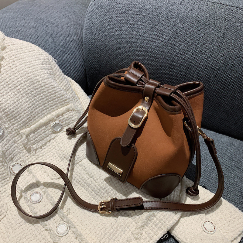 New Trendy Bucket PU Leather Handbag For Women Luxury Messenger Shoulder Bag Hot Sale - Image 4