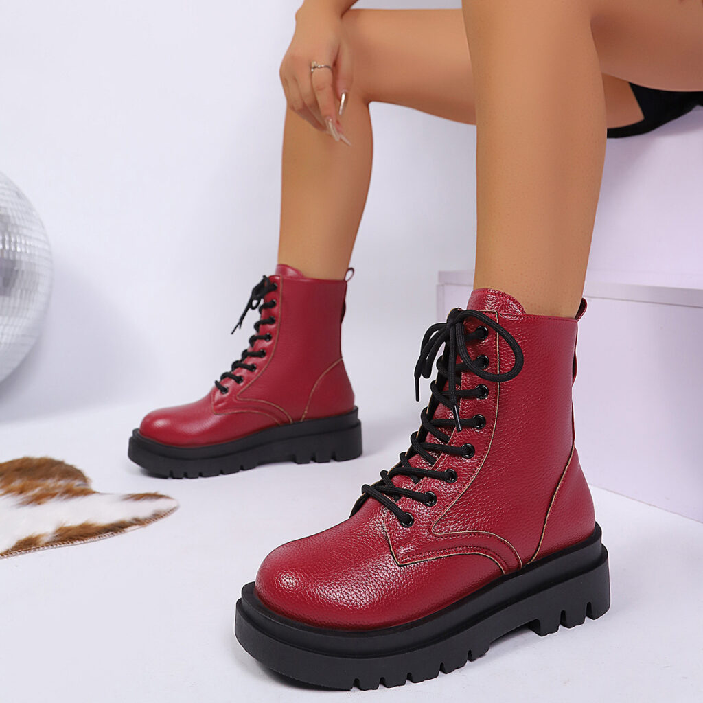 Women's Round-toe Plus-size Lace-up Chunky-sole Ankle Boots