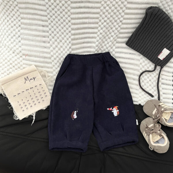 Embroidered Knitted Sweater Straight-leg Pants And A Romper - Image 4