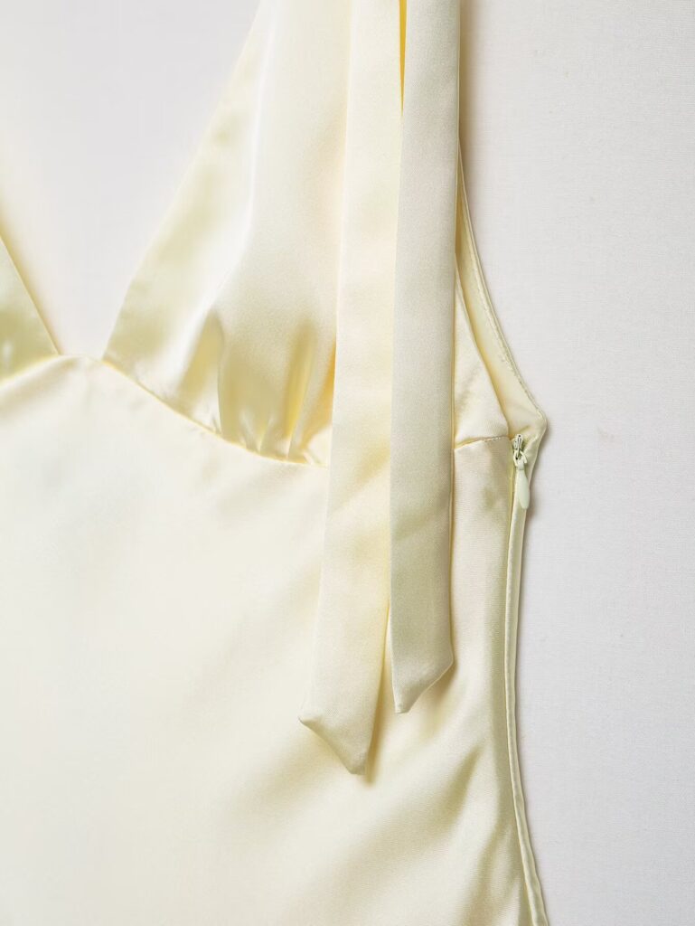 Womens Bow-Decorated Satin-Feel Dress