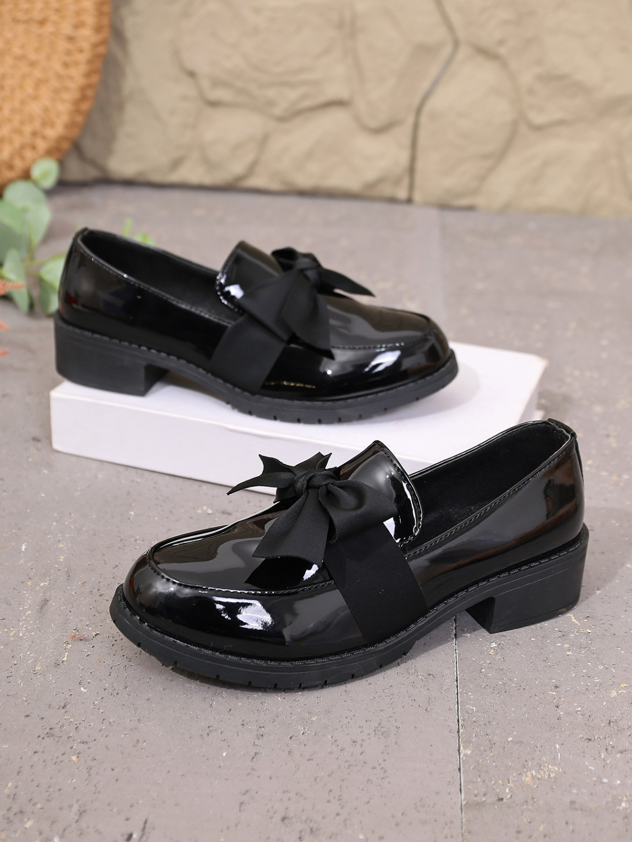 Plus-size Bow-knot Slip-on Loafers For Women - Image 10