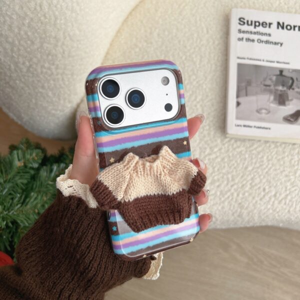 Striped 3D Sweater Phone Case For 14 Pro - Image 2