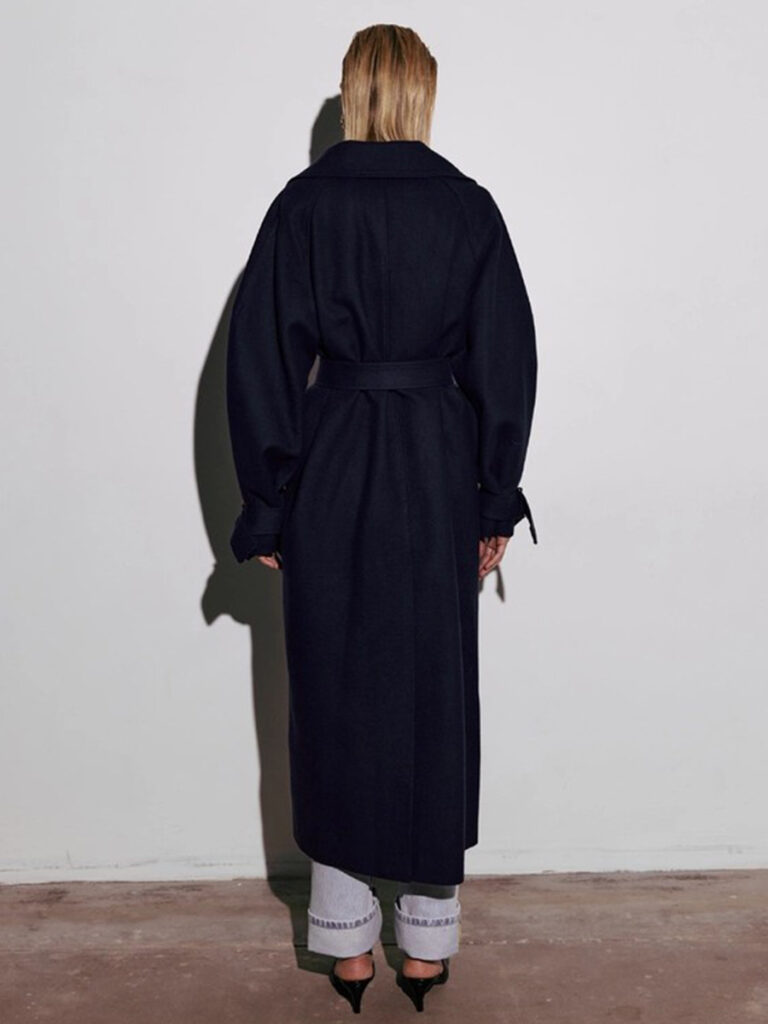 Fashionable Commuter-Style Lapel-Collar Split Loose Long Coat