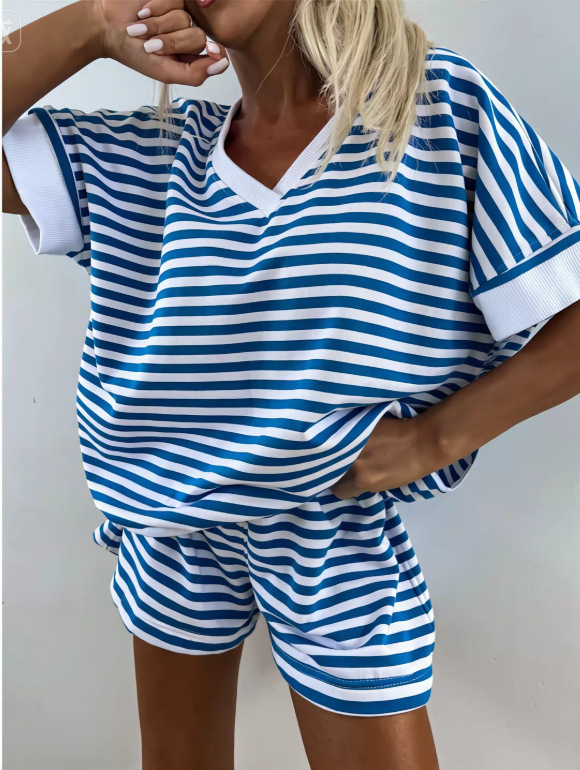 Womens 2-piece Knitted Striped Loose Sweatshirt And High-waisted Shorts Casual Set - Image 14