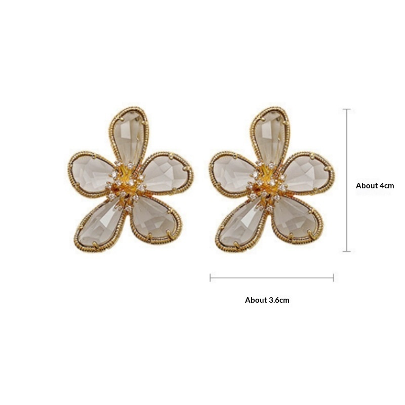 Fashion Temperament Female Flower Earrings - Image 4