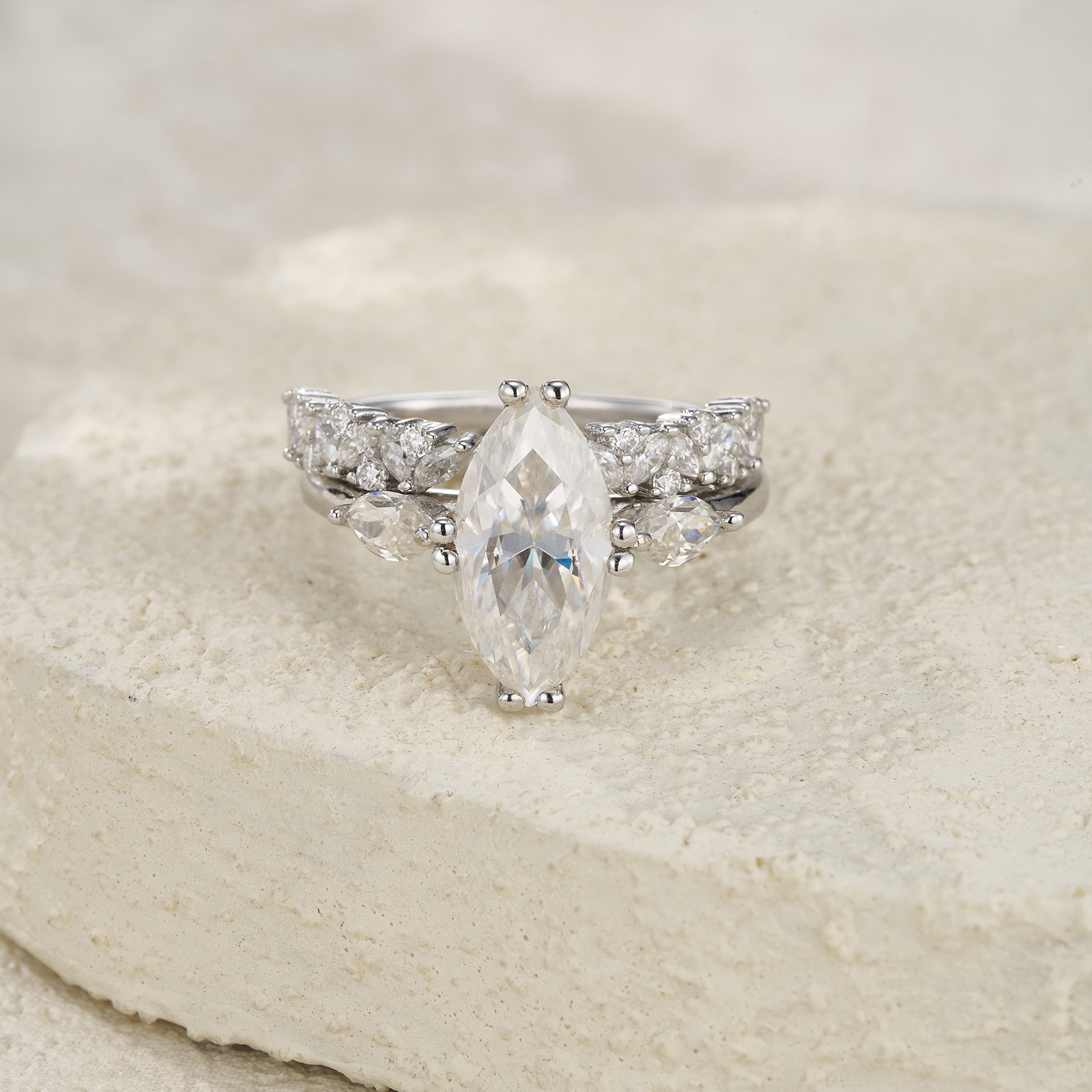 Engraved With Top-quality Moissanite, This Luxurious And Fashionable Minimalist Jewelry Set Features Exquisite Silver Accessories For Ladies. Made Of S925 Silver With Electroplated Platinum. - Image 4