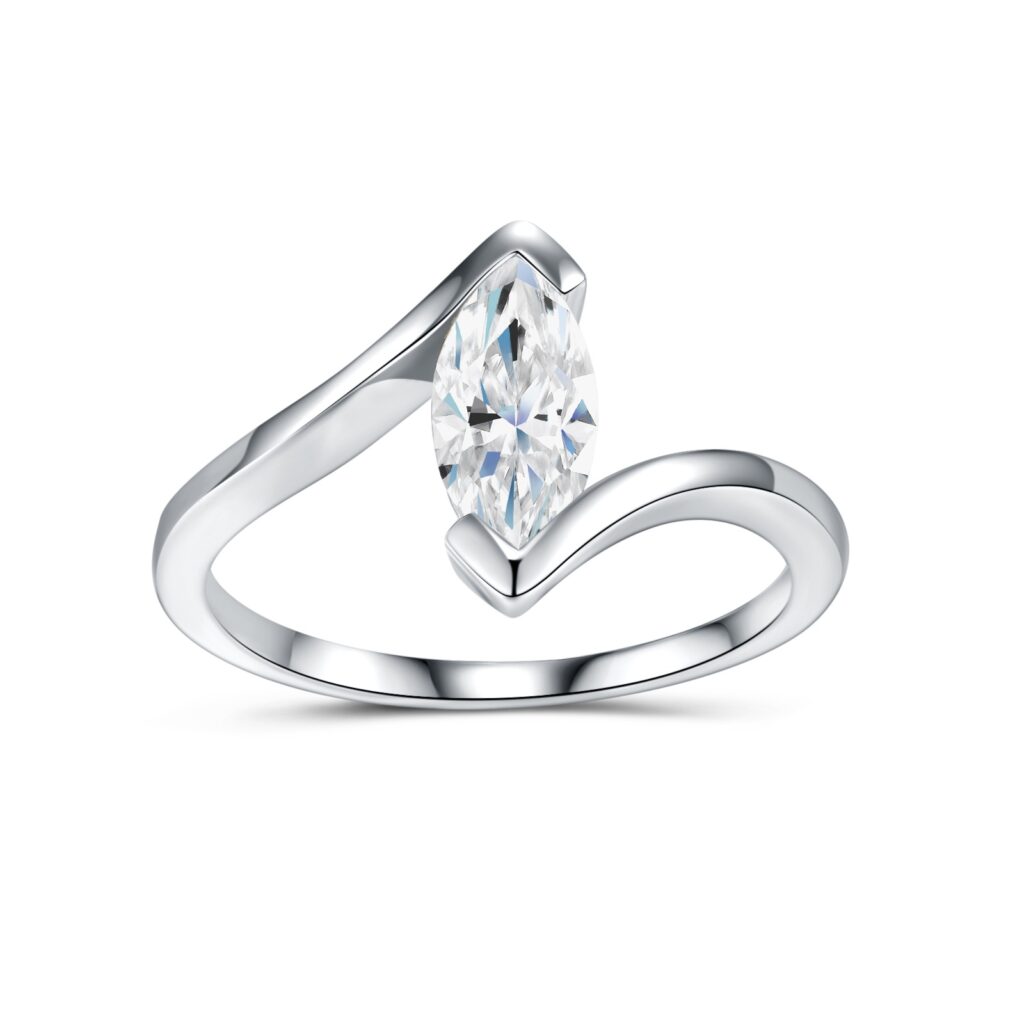 Engraved With Top-quality Moissanite, This Luxurious And Fashionable Minimalist Jewelry Set Features Exquisite Silver Accessories For Ladies. Made Of S925 Silver With Electroplated Platinum.