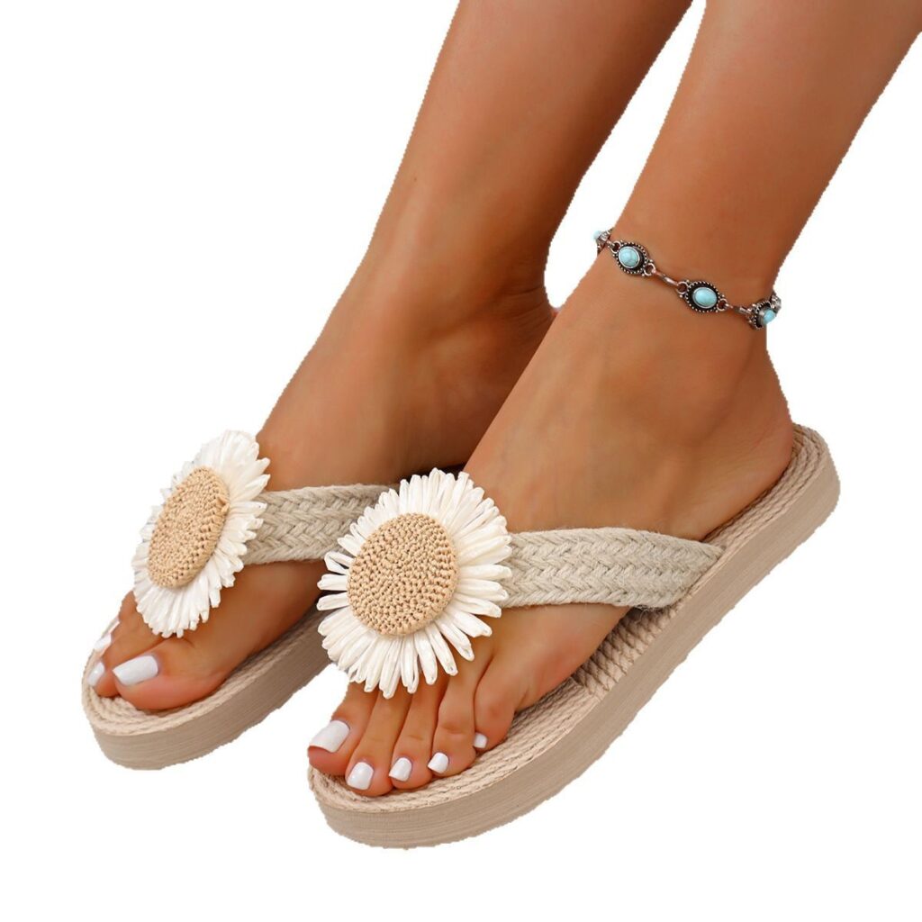 Straw-soled Outdoor Floral Flip-flops Beach Sandals