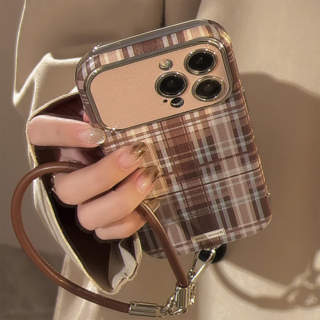 Brown Plaid Phone Case With A Drop-proof Lanyard