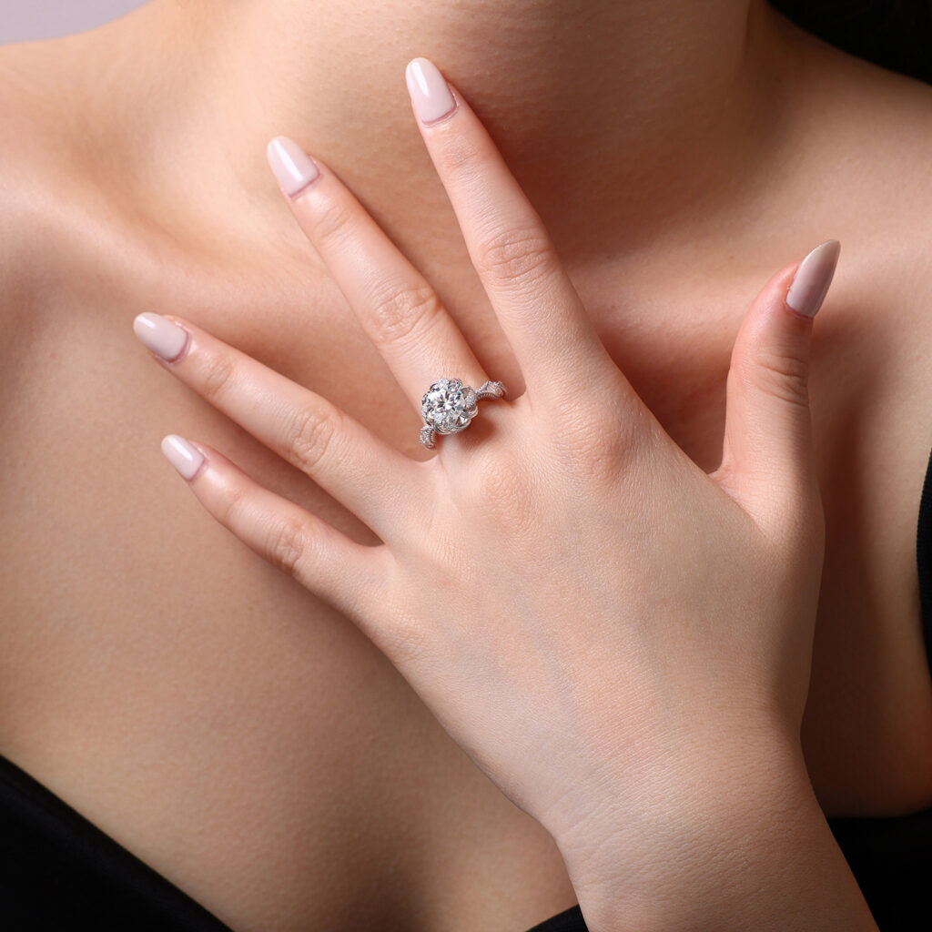 2-carat Luxury Fashion Minimalist Trend Jewelry Silver Ring Set With Top-quality Moissanite, Made Of S925 Silver With Electroplated Platinum.