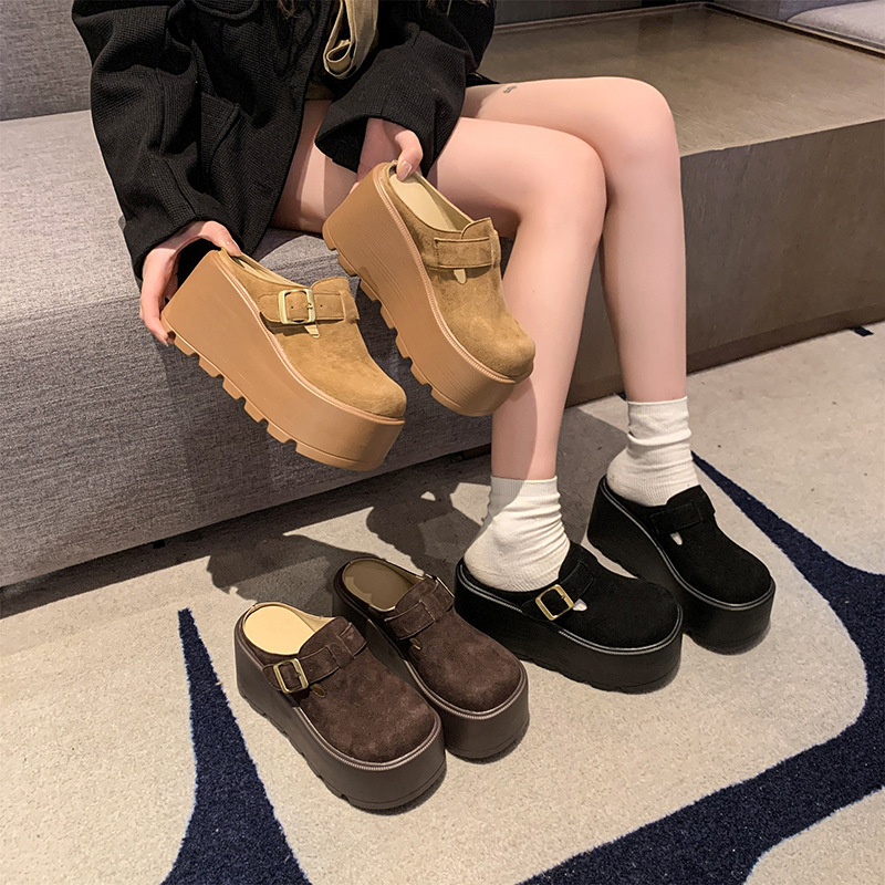 Wedge-toe Closed-toe Women