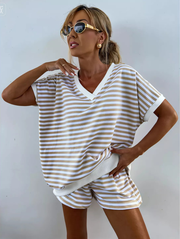 Womens 2-piece Knitted Striped Loose Sweatshirt And High-waisted Shorts Casual Set - Image 13