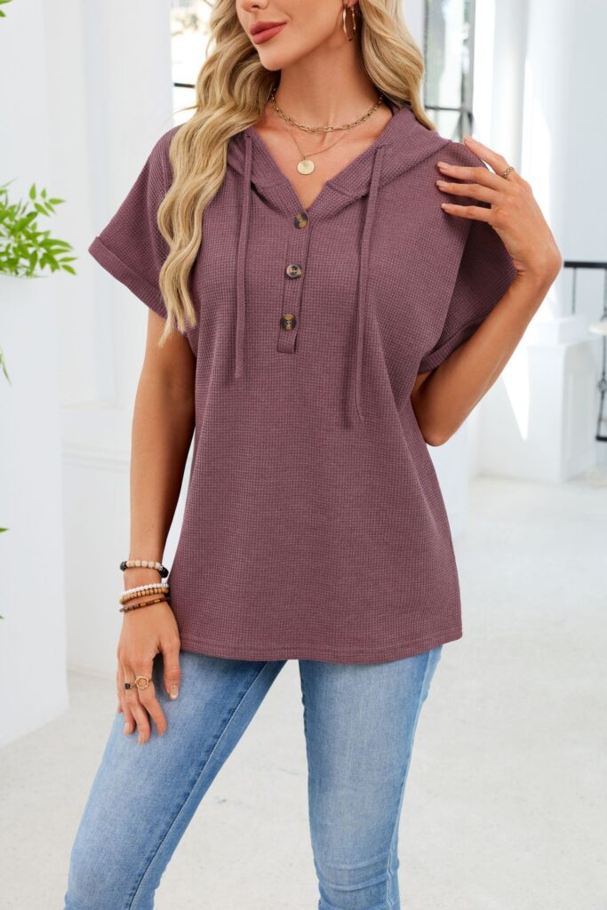Womens Waffle-Weave Hooded Drawstring Short-Sleeve Top With Buttons
