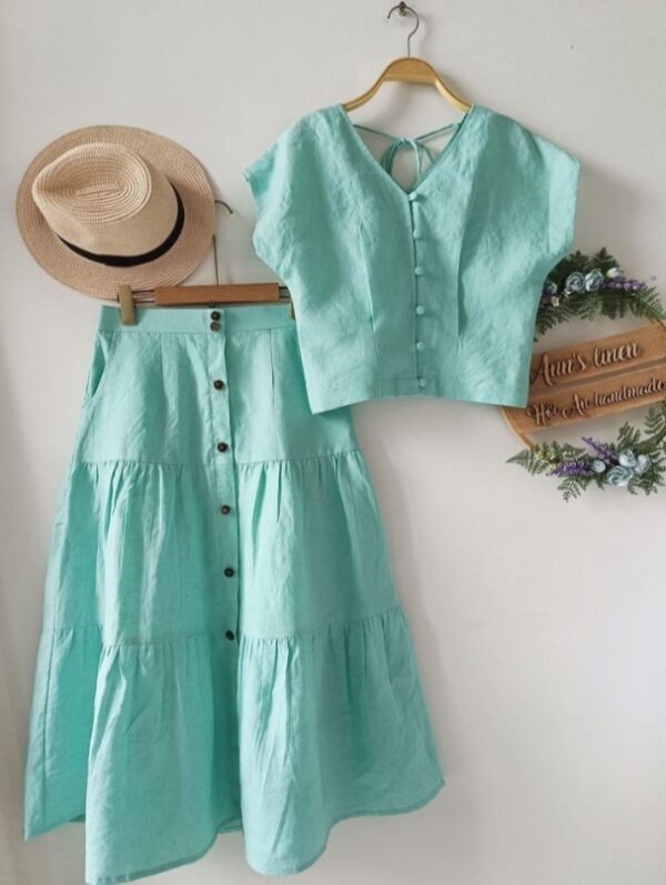 Gentle Style V-neck Button-down Sleeveless Top And High-waisted Skirt Set For Women - Image 2