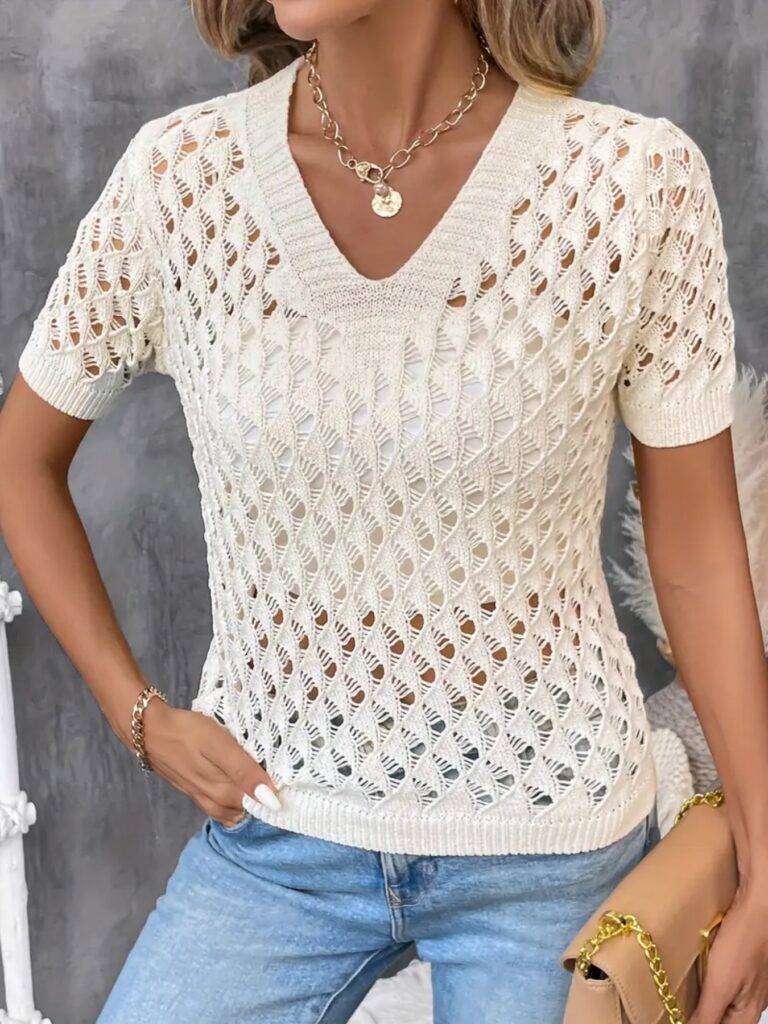 Womens Fashionable Hollow-Out Plus-Size Short-Sleeve Knitted Top