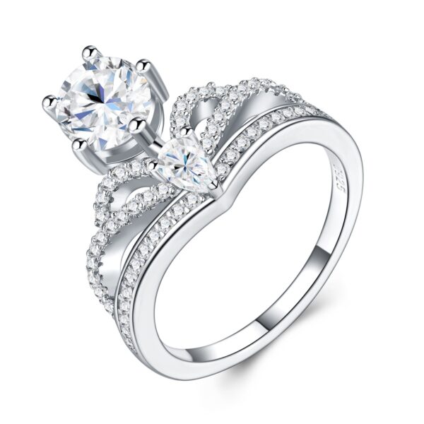 1-carat Luxury Fashion Minimalist Trend Jewelry With Top-quality Morganite. Silver Ring For Ladies. S925 Silver Electroplated With Platinum.