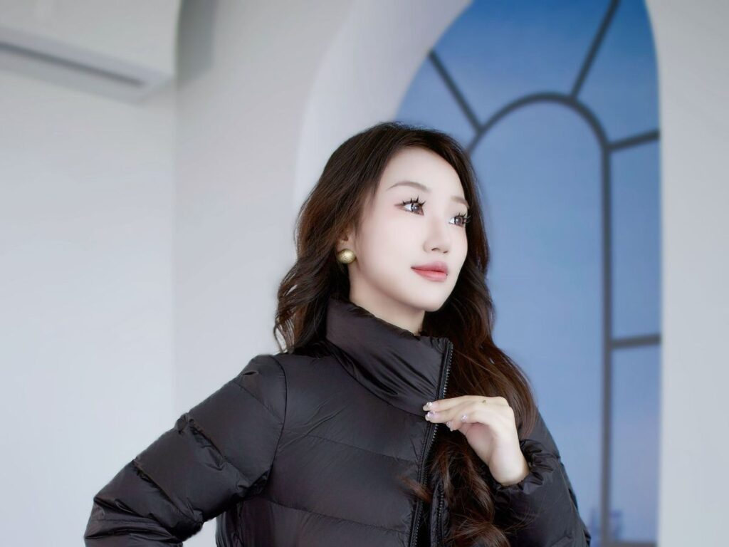New Off-season Warm Short Down Jacket