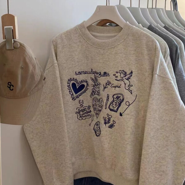 Chest-embroidered Heart And Bunny - Image 4