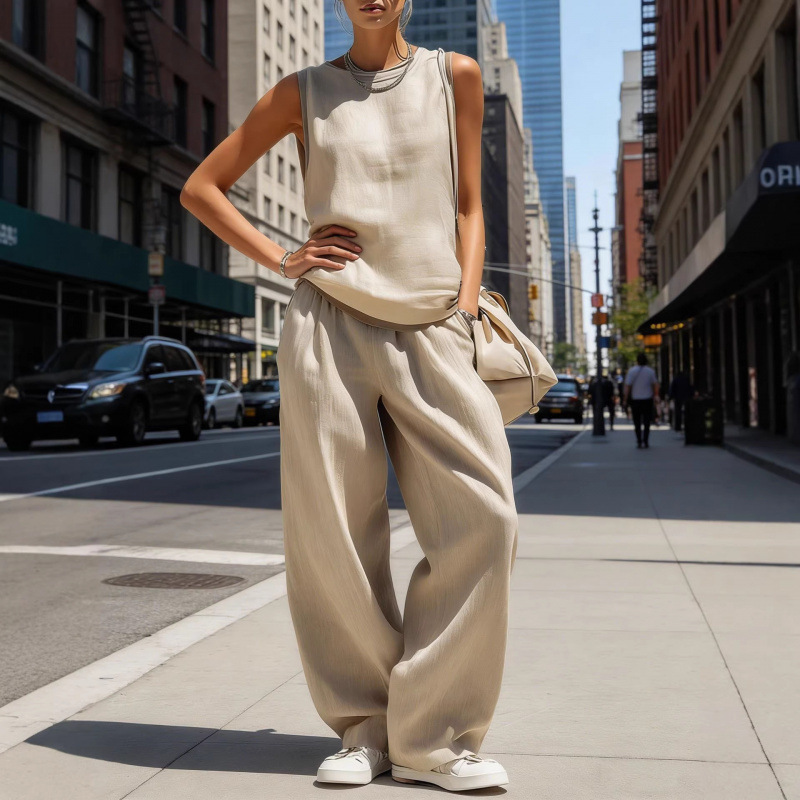 Womens Sleeveless Top And Pants Two-piece Set - Image 1
